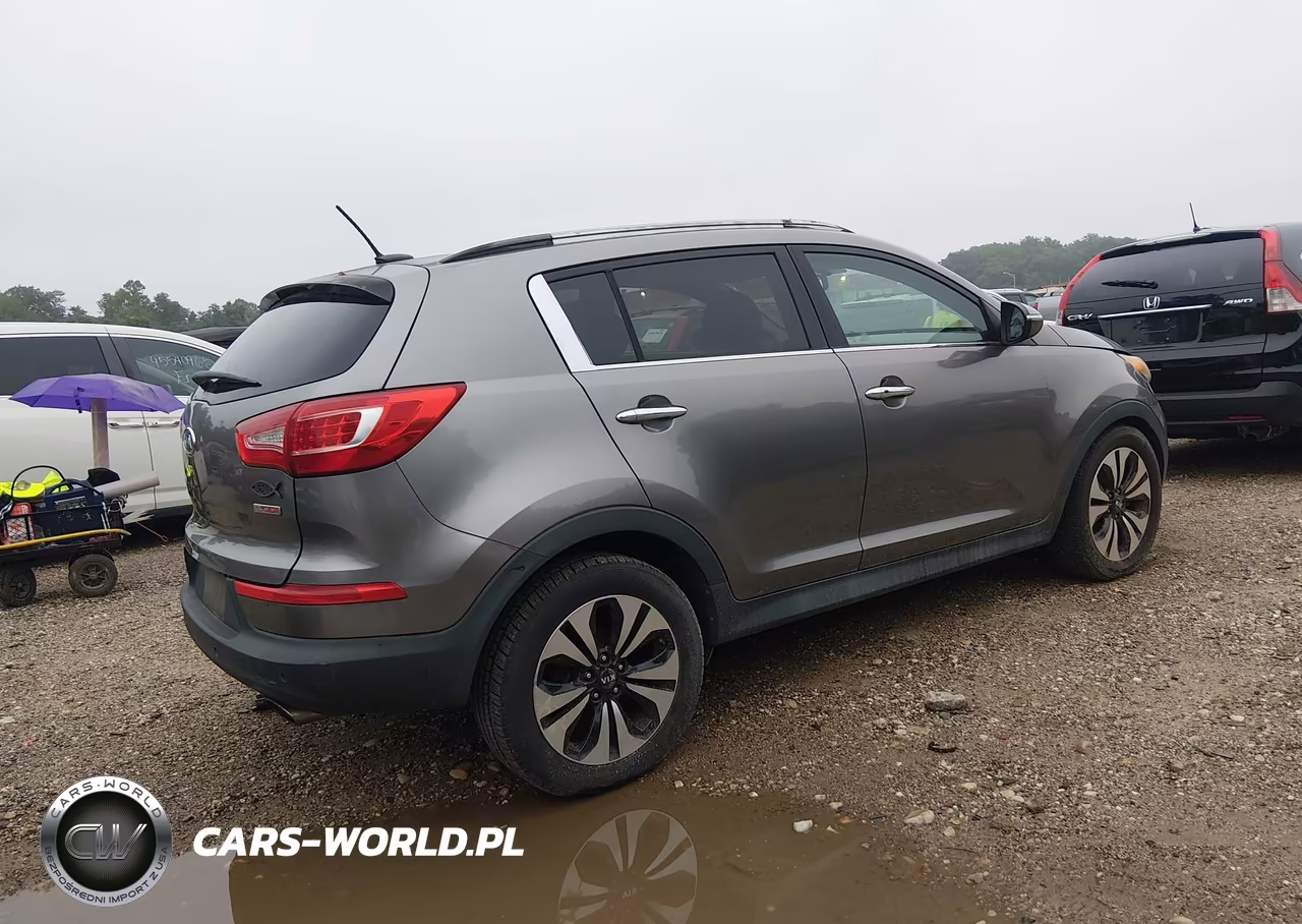 2012 Kia Sportage Sx VIN:KNDPC3A6XC7186717 - 4