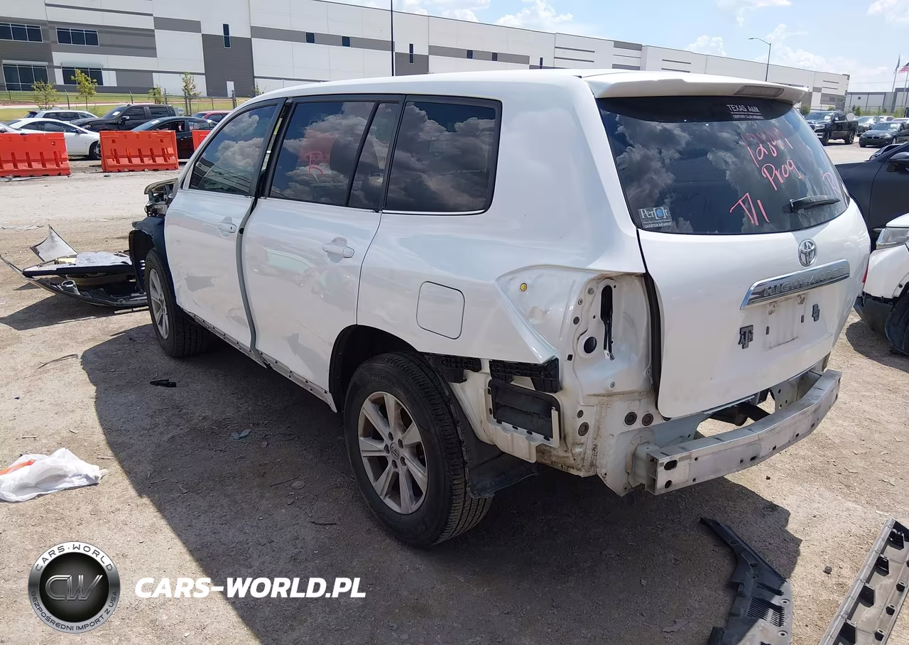 2013 Toyota Highlander VIN:5TDZA3EH7DS045489 - 3