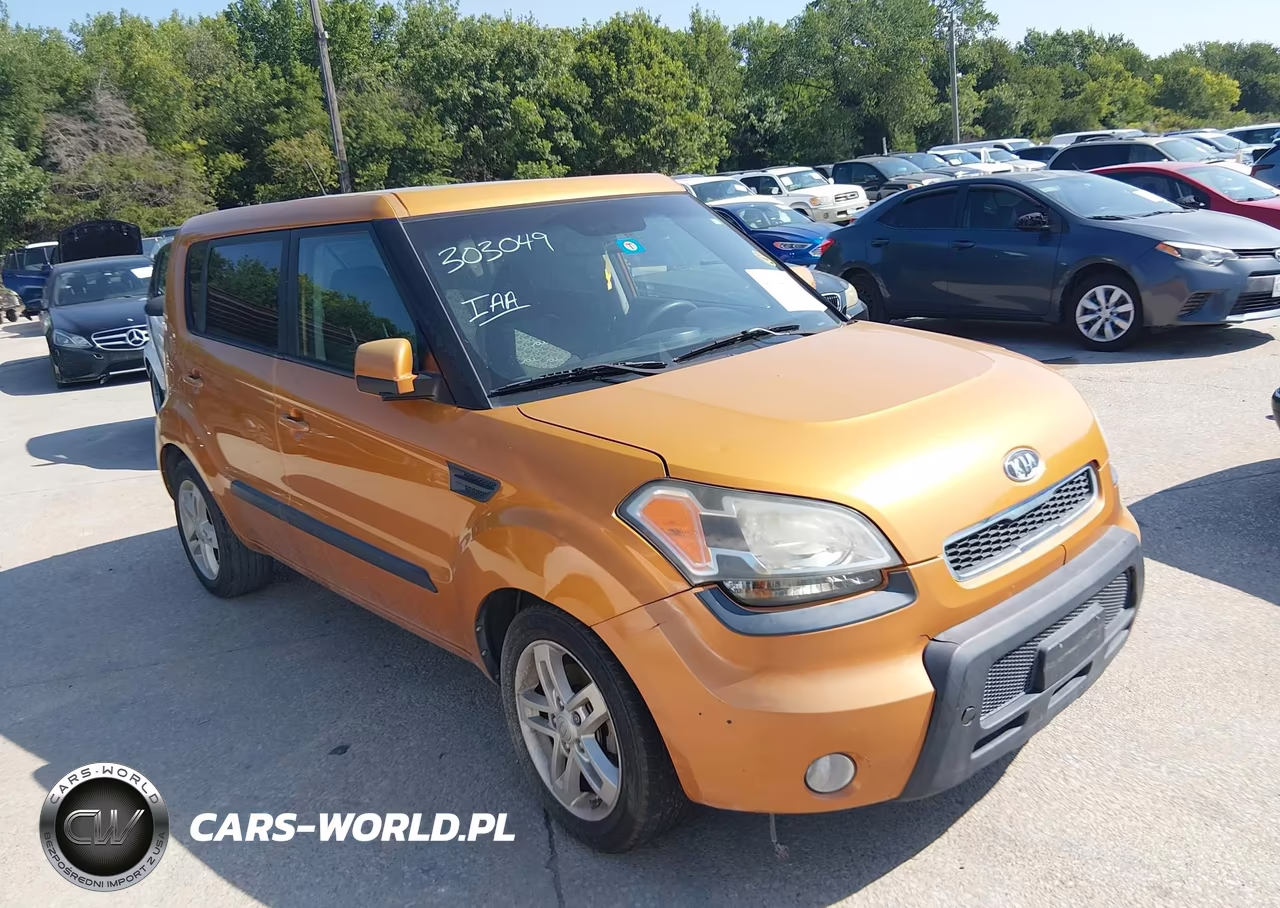 2011 Kia Soul +