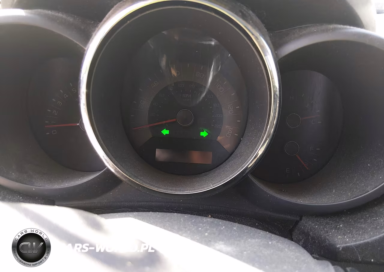 2011 Kia Soul + VIN:KNDJT2A27B7303049 - 7