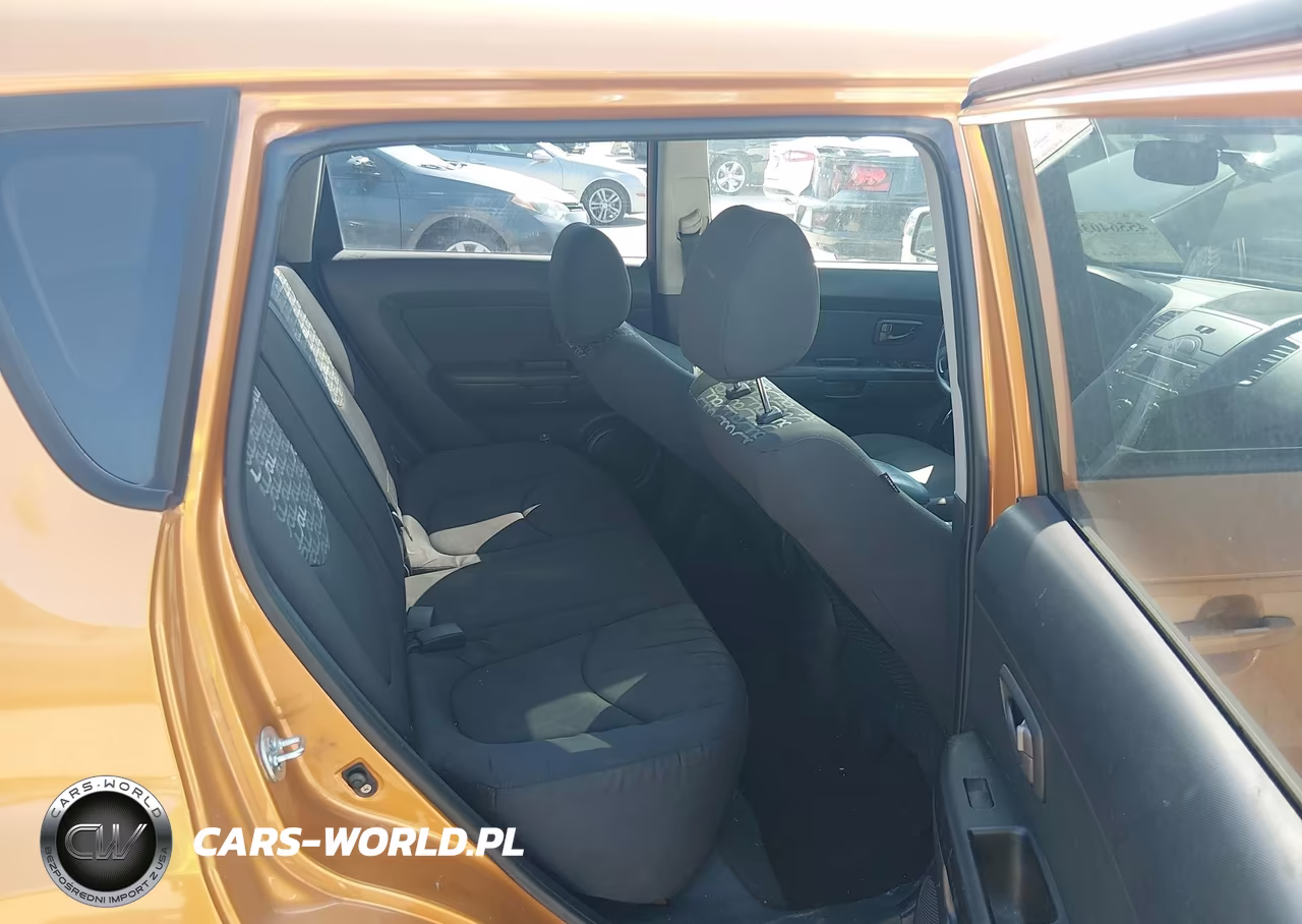 2011 Kia Soul + VIN:KNDJT2A27B7303049 - 8