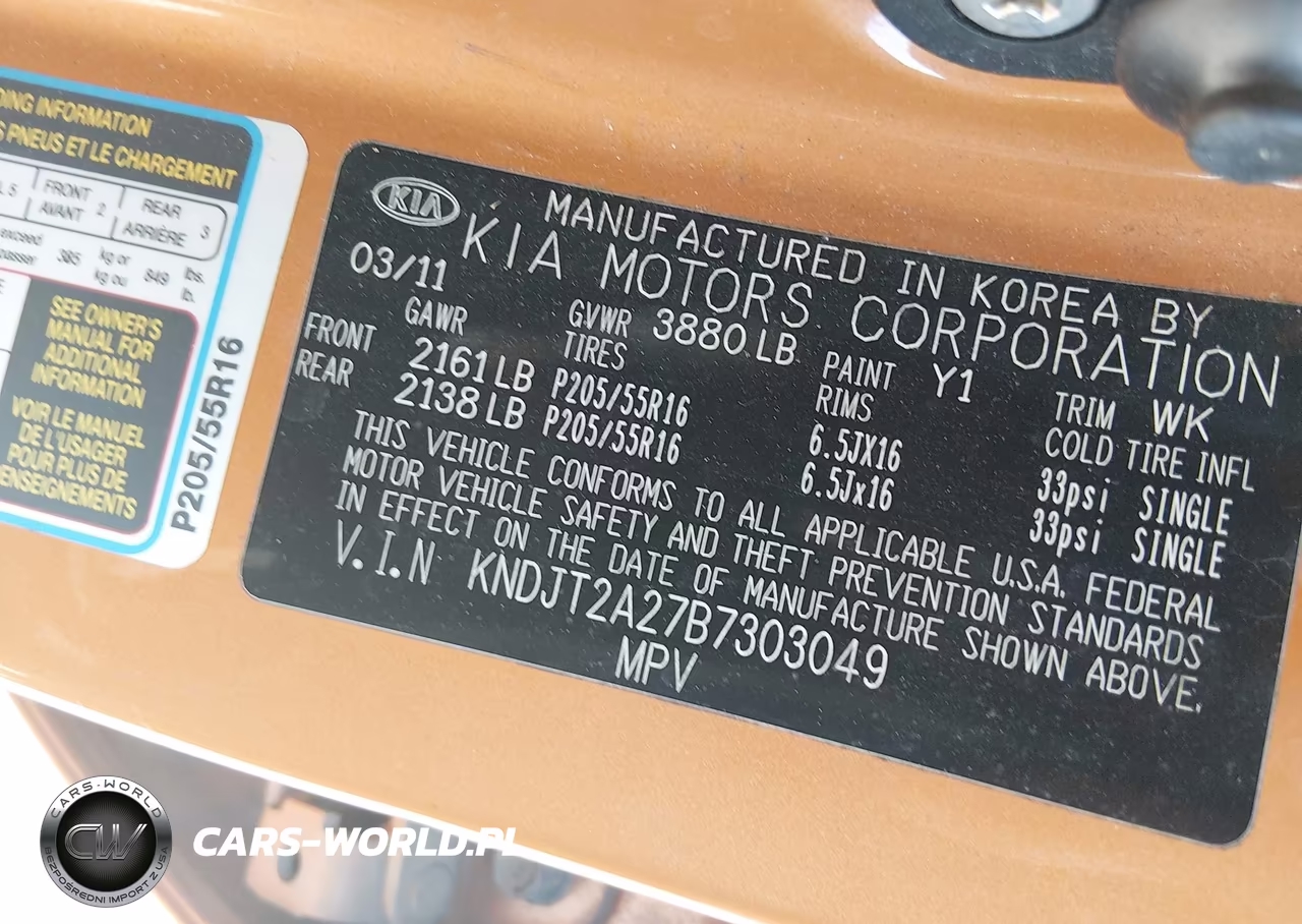 2011 Kia Soul + VIN:KNDJT2A27B7303049 - 9
