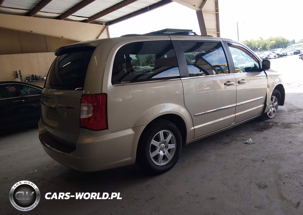 2012 Chrysler Town & Country Touring VIN:2C4RC1BG8CR281991 - 4