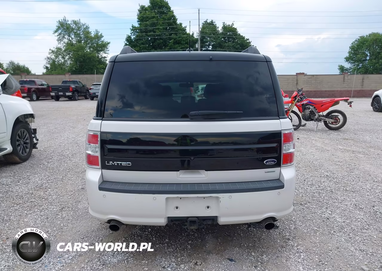 2018 Ford Flex Limited VIN:2FMHK6DT2JBA19620 - 16