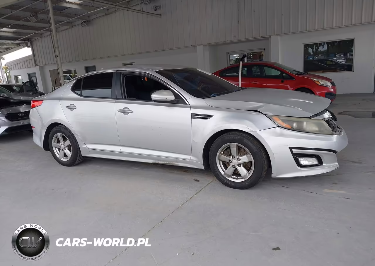 2015 Kia Optima Lx VIN:5XXGM4A79FG385622 - 13