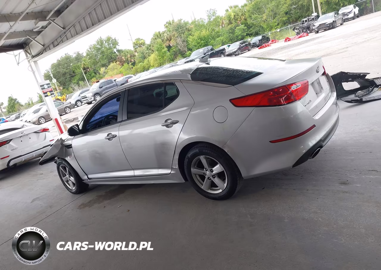 2015 Kia Optima Lx VIN:5XXGM4A79FG385622 - 14