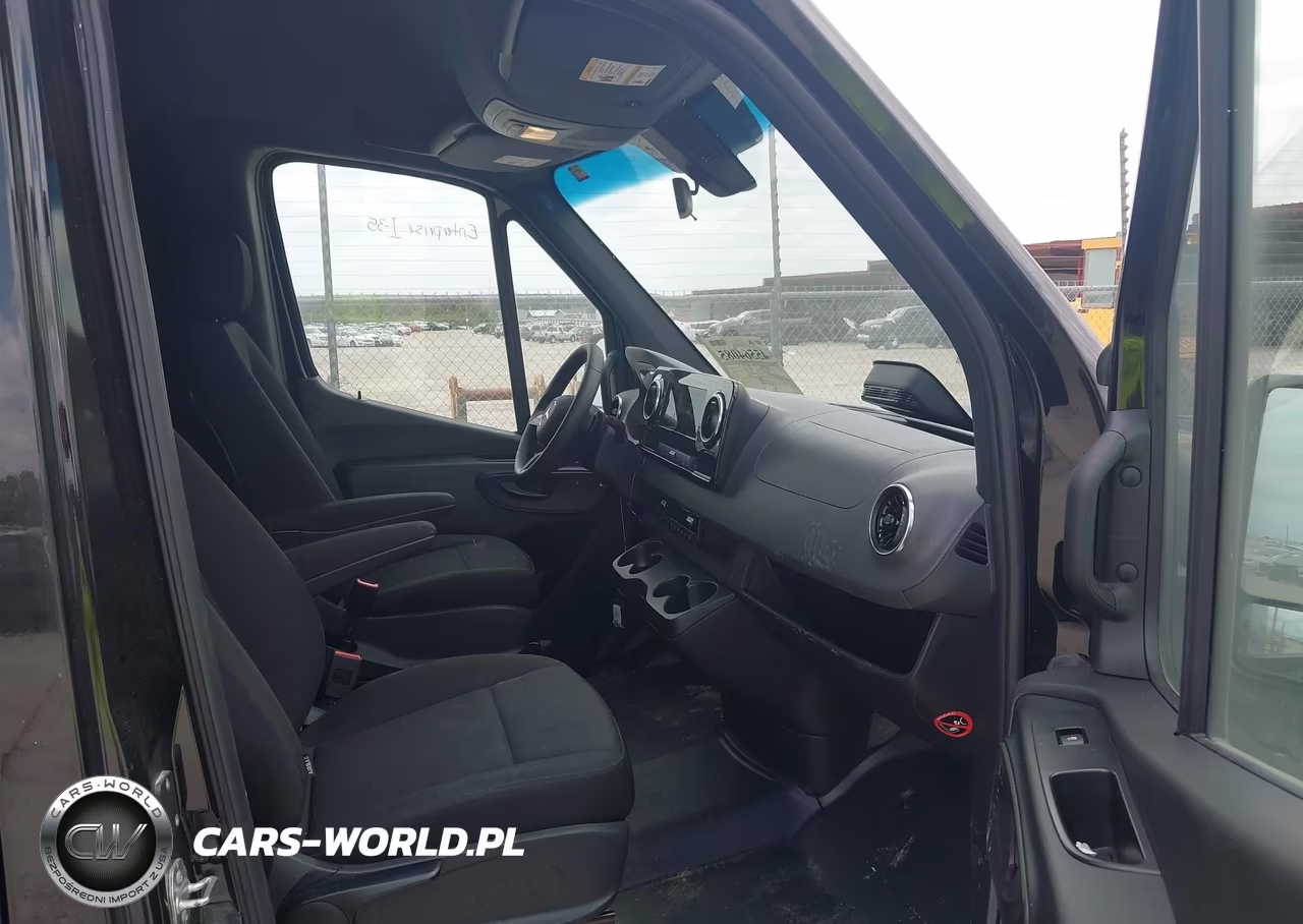 2025 Mercedes-Benz Sprinter 2500 High Roof 4-Cyl Diesel VIN:W1Z4KGHY0ST217006 - 5