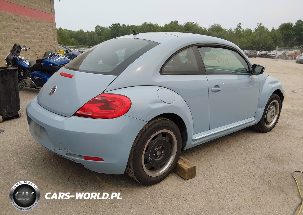 2012 Volkswagen Beetle 2.5L VIN:3VWJP7ATXCM601075 - 4