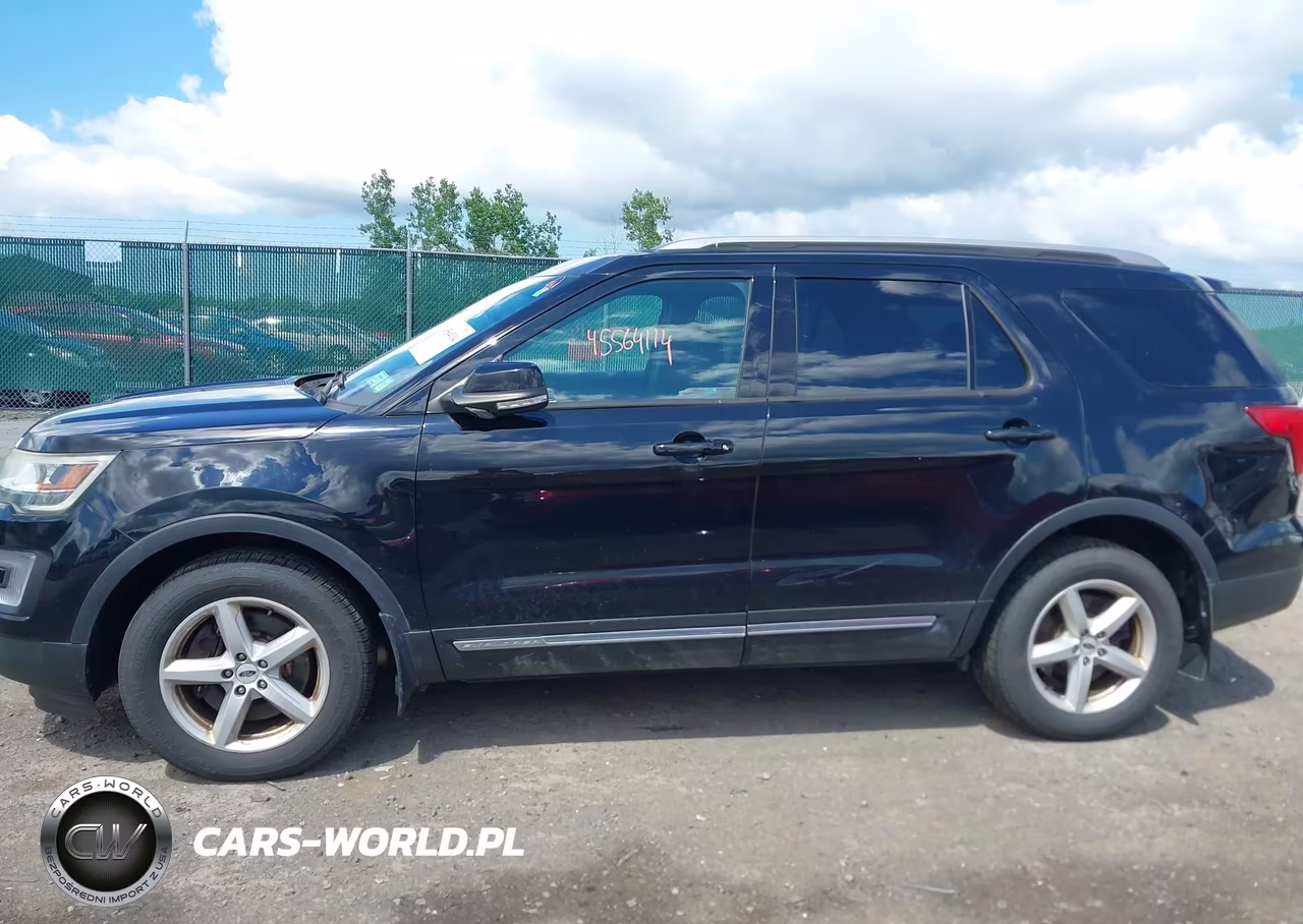 2017 Ford Explorer Xlt VIN:1FM5K8D87HGC19275 - 14