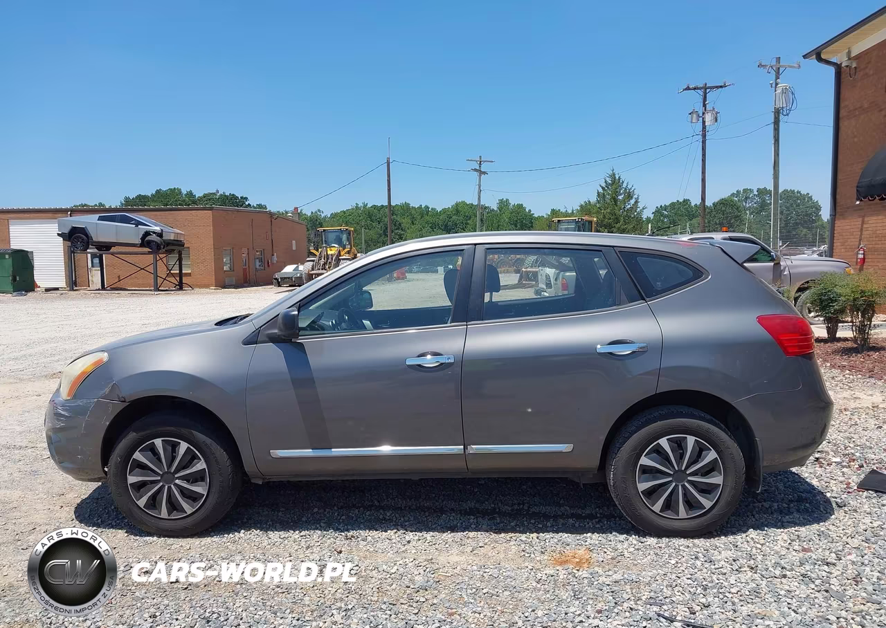 2011 Nissan Rogue S VIN:JN8AS5MT7BW176399 - 14