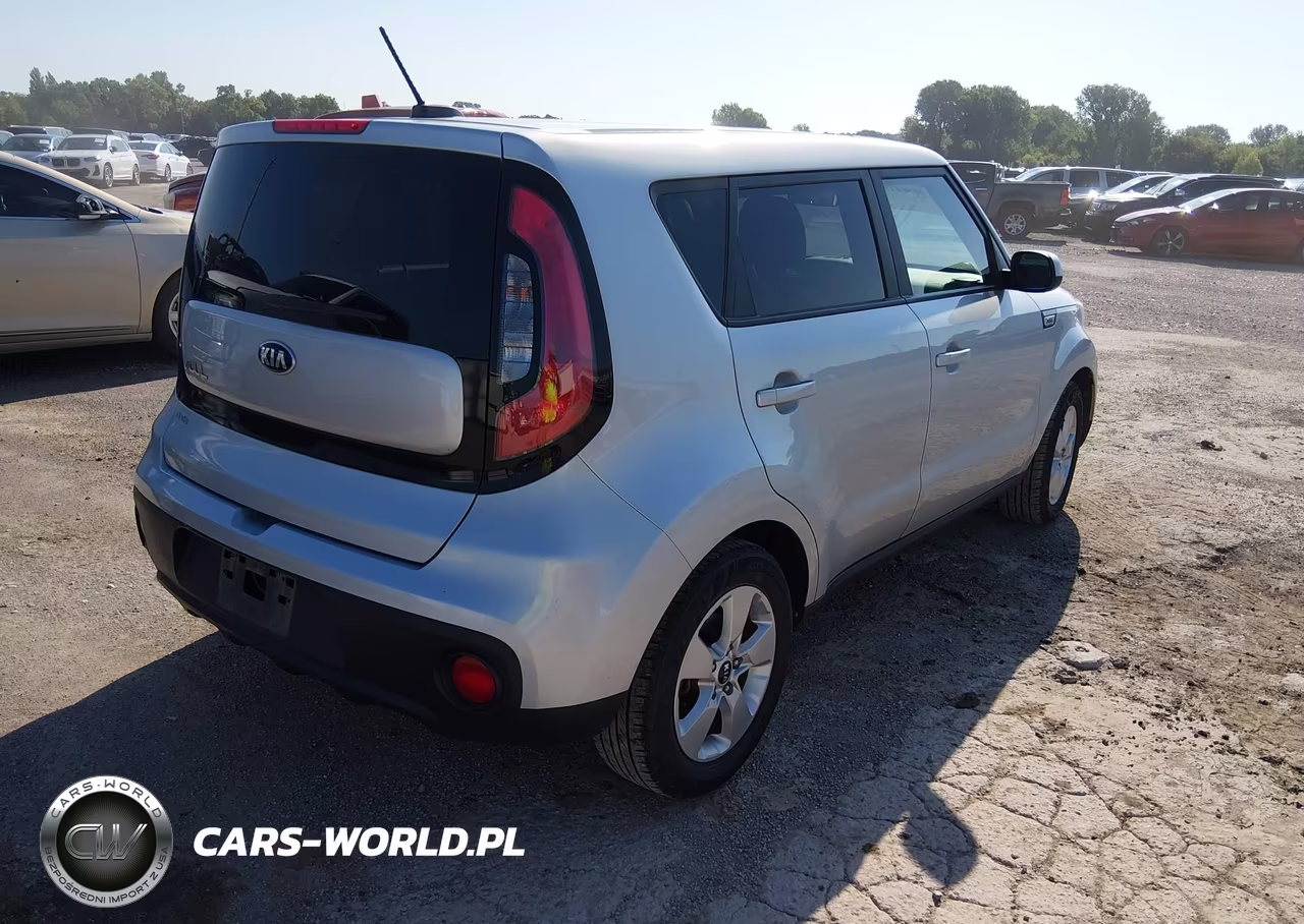 2018 Kia Soul VIN:KNDJN2A26J7602380 - 4