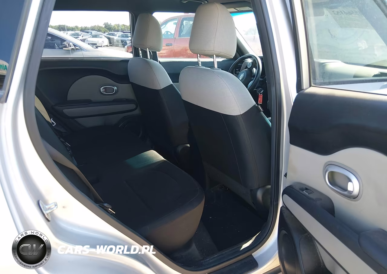 2018 Kia Soul VIN:KNDJN2A26J7602380 - 8