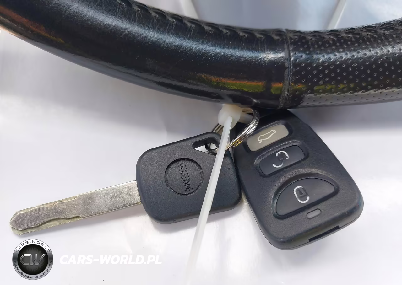 2007 Honda Fit Sport VIN:JHMGD38637S055505 - 11