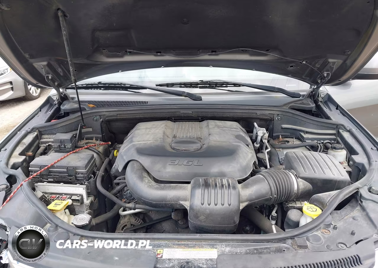2011 Jeep Grand Cherokee Laredo VIN:1J4RR4GG1BC576845 - 10