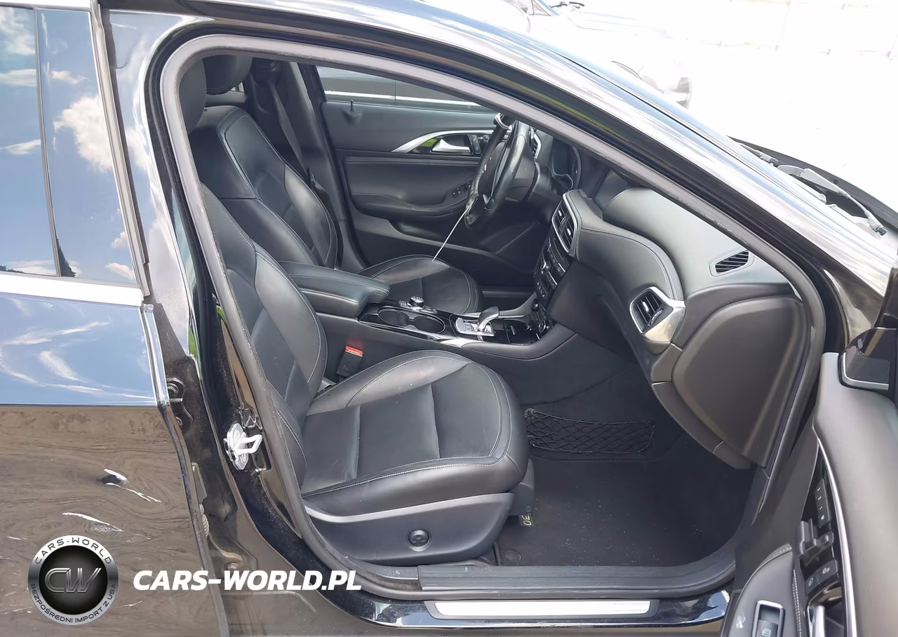 2017 Infiniti Qx30 Premium VIN:SJKCH5CRXHA026265 - 5