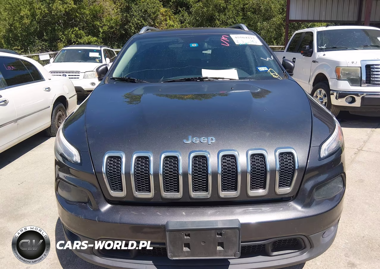 2015 Jeep Cherokee Latitude VIN:1C4PJLCBXFW699881 - 6