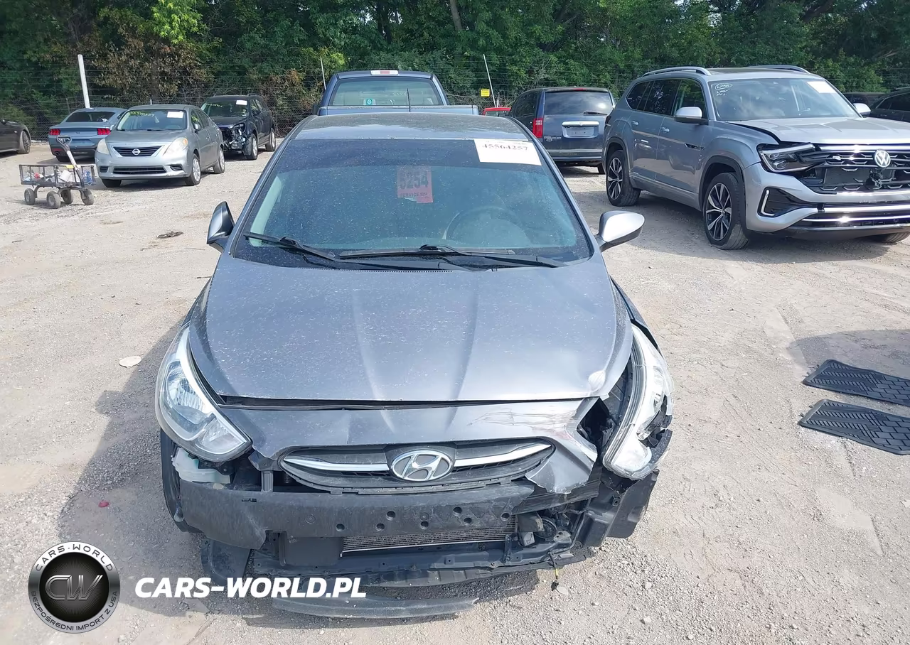 2015 Hyundai Accent Gls VIN:KMHCT4AE6FU885193 - 12