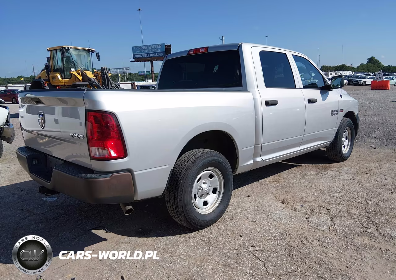 2016 Ram 1500 Tradesman VIN:3C6RR7KT4GG329522 - 4
