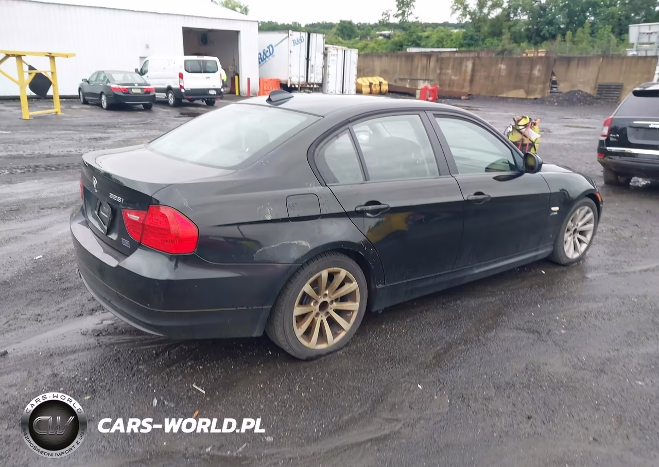 2011 BMW 328I xDrive VIN:WBAPK7C56BA771517 - 4