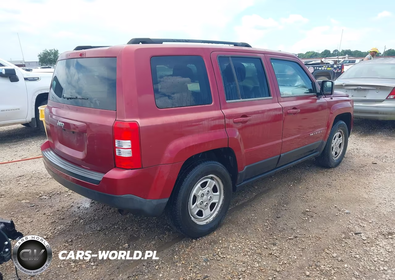 2014 Jeep Patriot Sport VIN:1C4NJPBA4ED545572 - 4