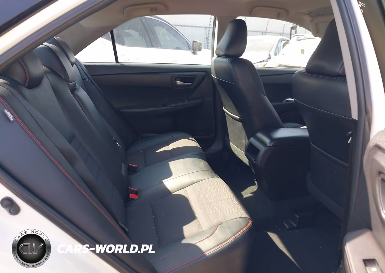 2016 Toyota Camry Le VIN:4T1BF1FK5GU208525 - 8
