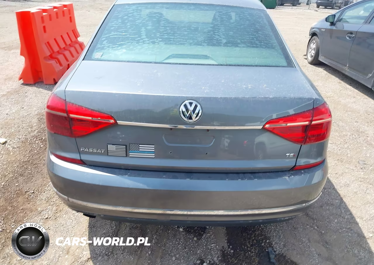 2016 Volkswagen Passat 1.8T S VIN:1VWAS7A33GC055418 - 16