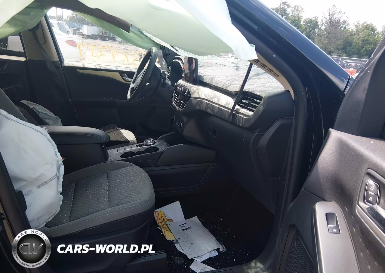 2020 Ford Escape Se VIN:1FMCU0G64LUA52770 - 5