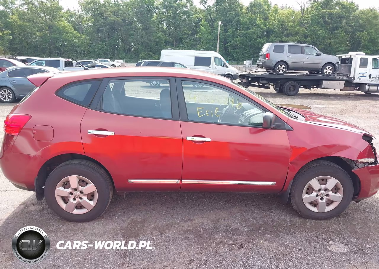 2013 Nissan Rogue S VIN:JN8AS5MV1DW142849 - 13