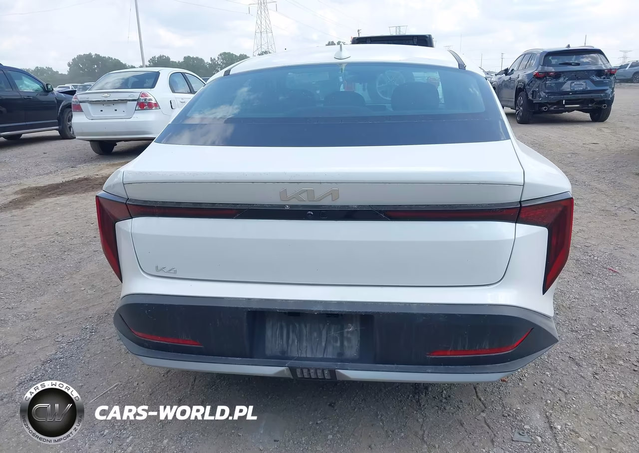 2025 Kia K4 Lxs VIN:3KPFT4DE4SE038422 - 16