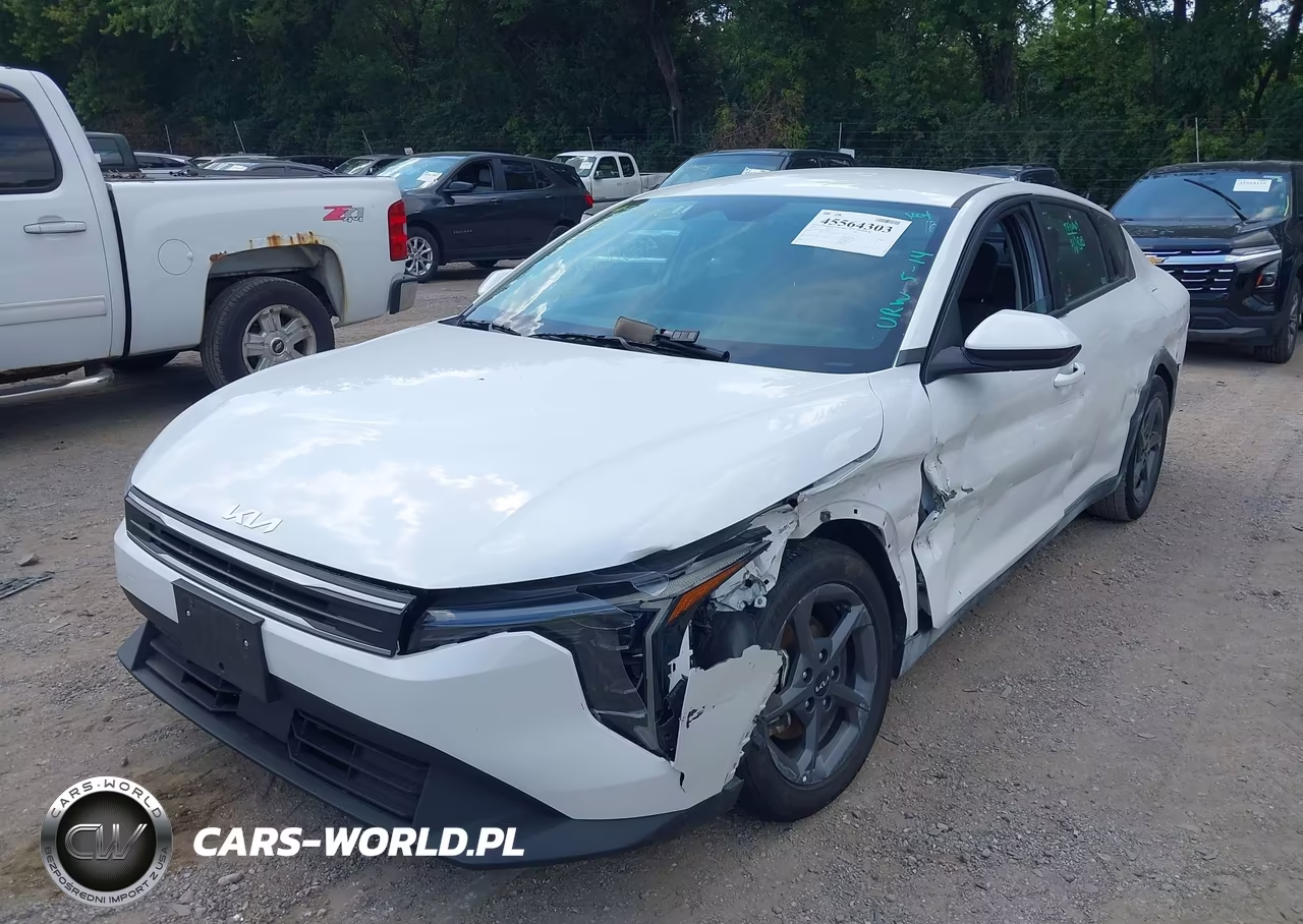 2025 Kia K4 Lxs VIN:3KPFT4DE4SE038422 - 2