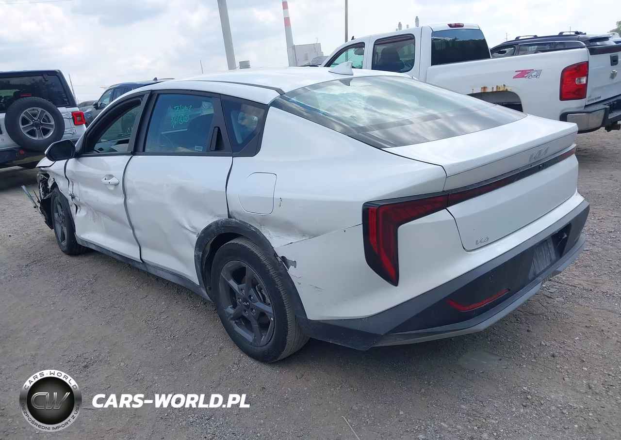 2025 Kia K4 Lxs VIN:3KPFT4DE4SE038422 - 3