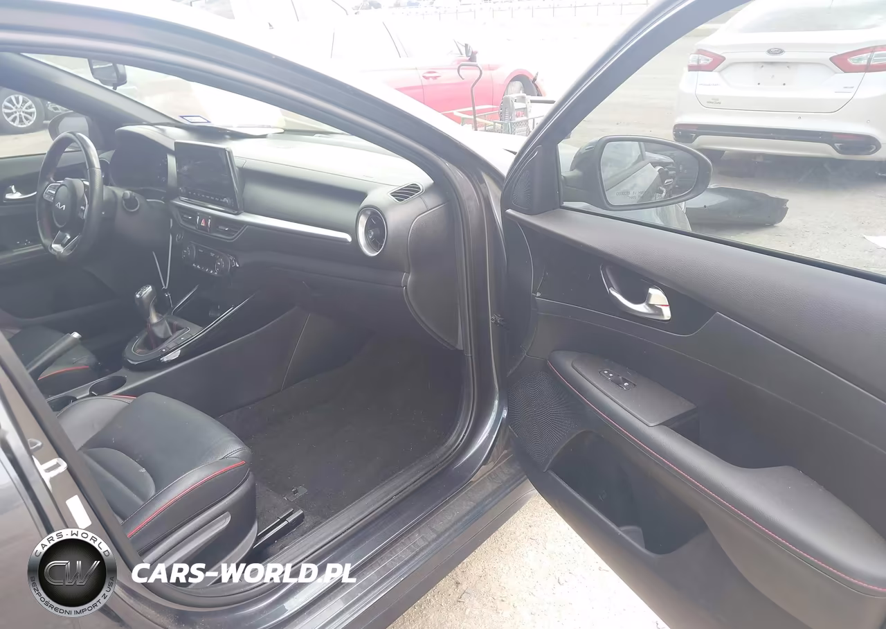 2023 Kia Forte Gt Manual VIN:3KPF44AC7PE525606 - 5