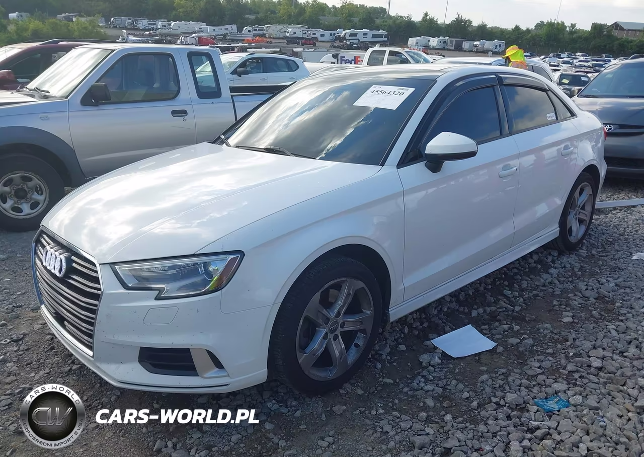 2018 Audi A3 2.0T Premium-2.0T Tech Premium VIN:WAUAUHFF8J1072253 - 2