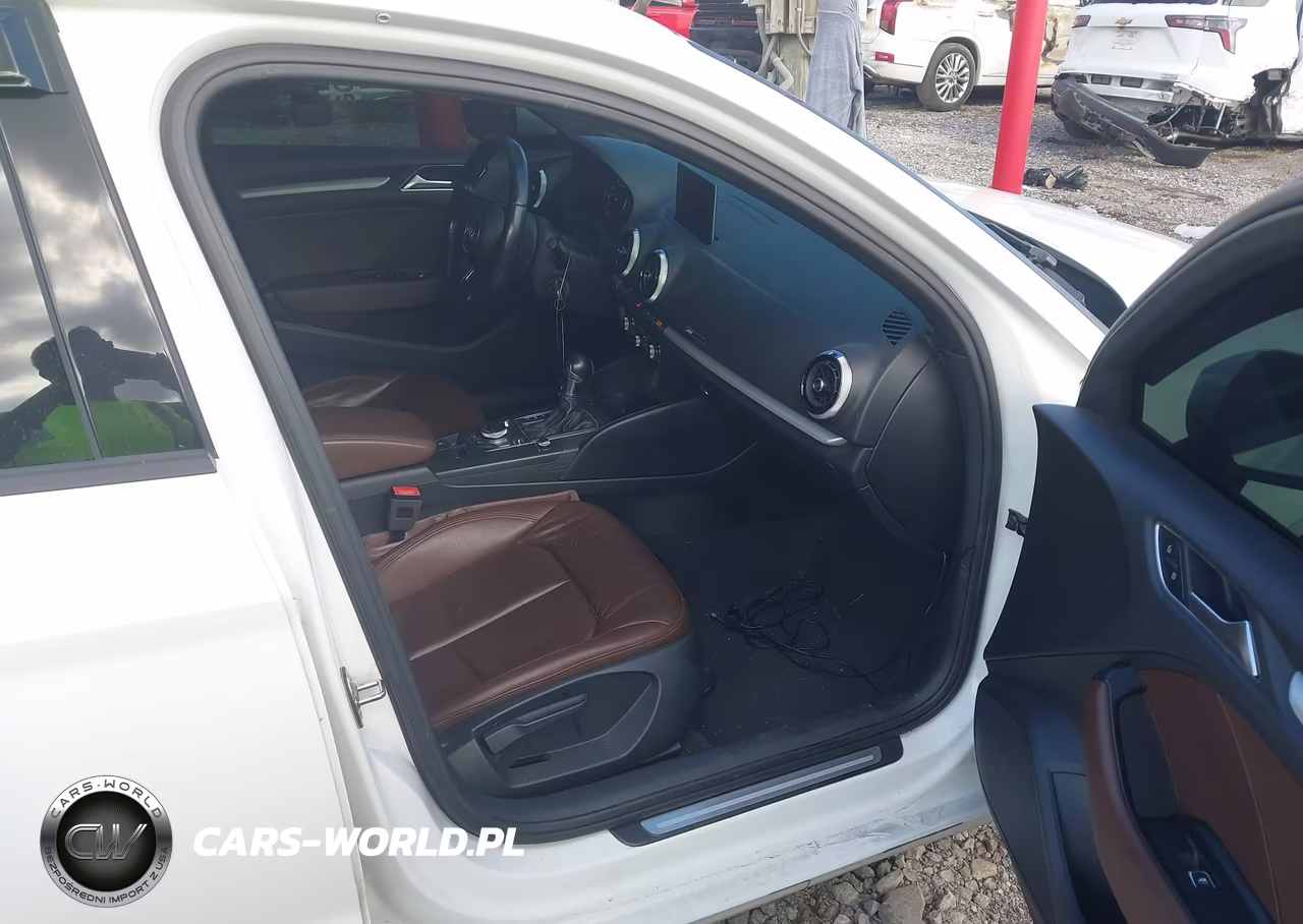 2018 Audi A3 2.0T Premium-2.0T Tech Premium VIN:WAUAUHFF8J1072253 - 5