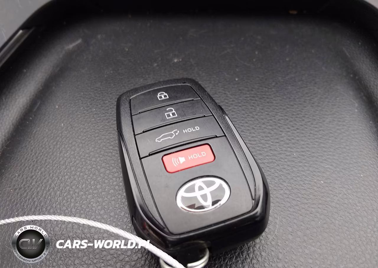 2024 Toyota Prius Limited Awd-E VIN:JTDADABU3R3009513 - 11
