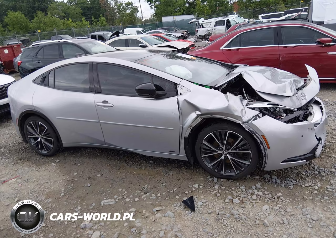 2024 Toyota Prius Limited Awd-E VIN:JTDADABU3R3009513 - 13