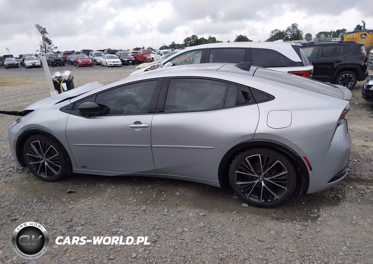 2024 Toyota Prius Limited Awd-E VIN:JTDADABU3R3009513 - 14