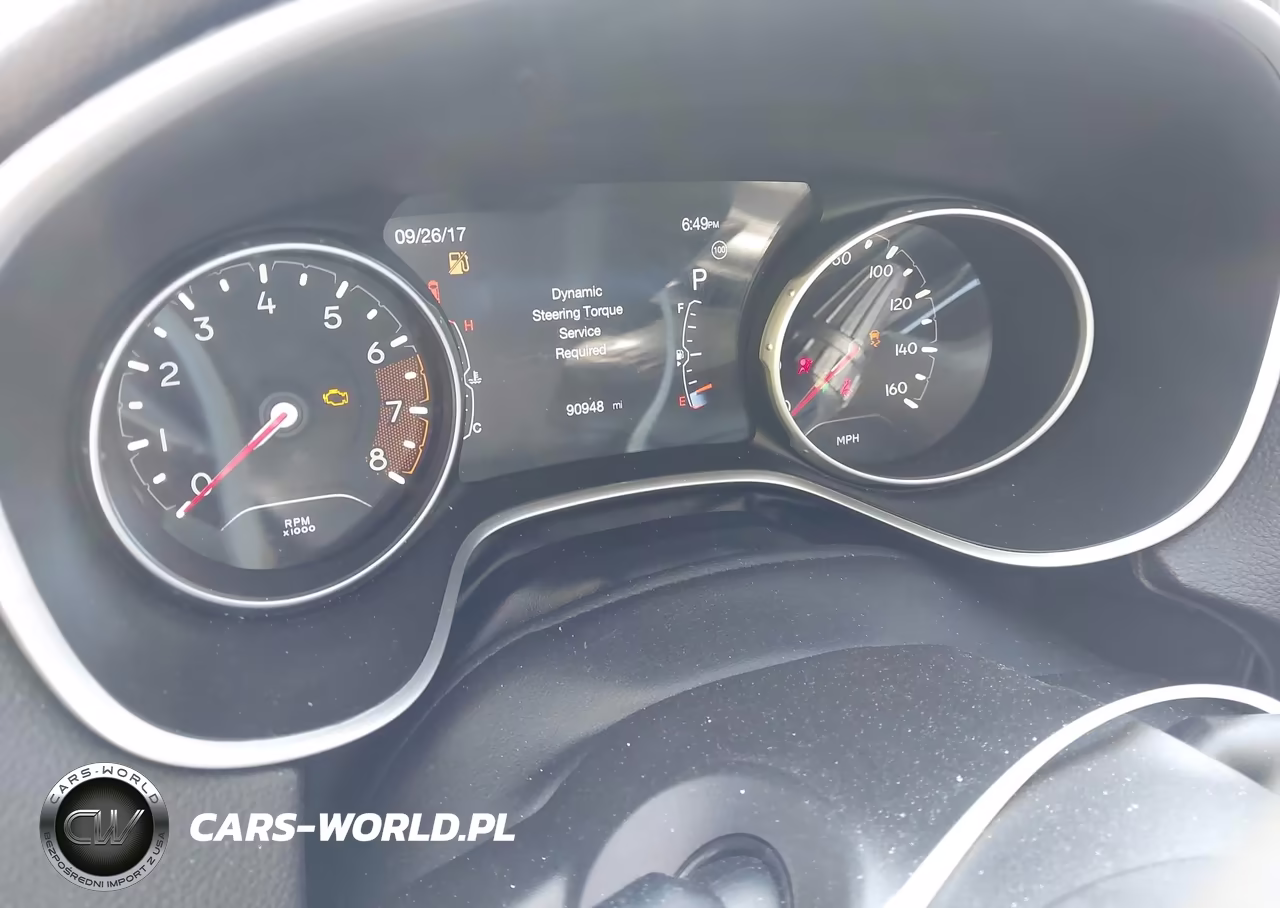 2018 Jeep Compass Latitude 4X4 VIN:3C4NJDBB1JT255690 - 15