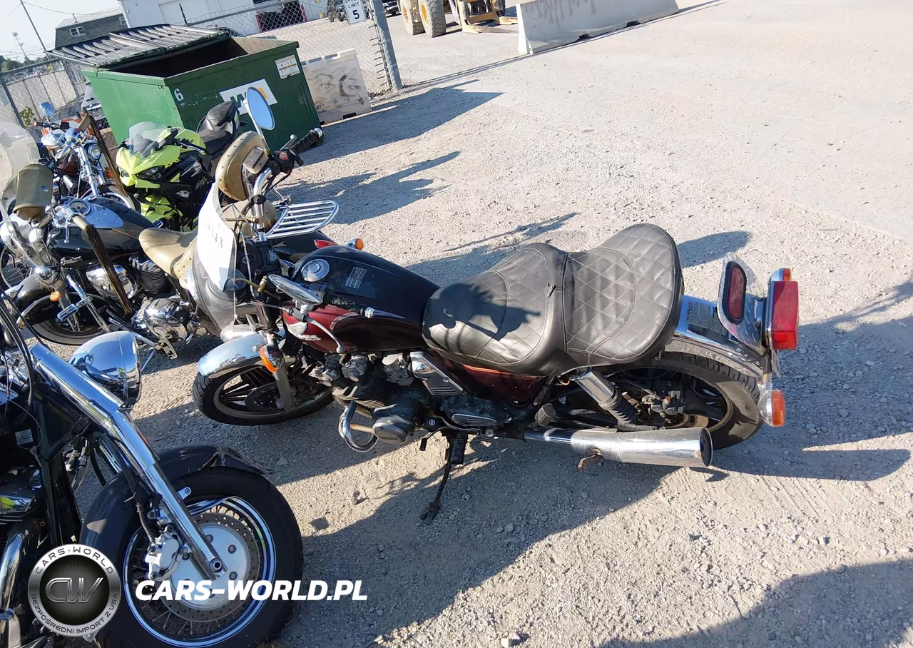 1982 Honda Cb900 C VIN:1HFSC0407CA204762 - 13