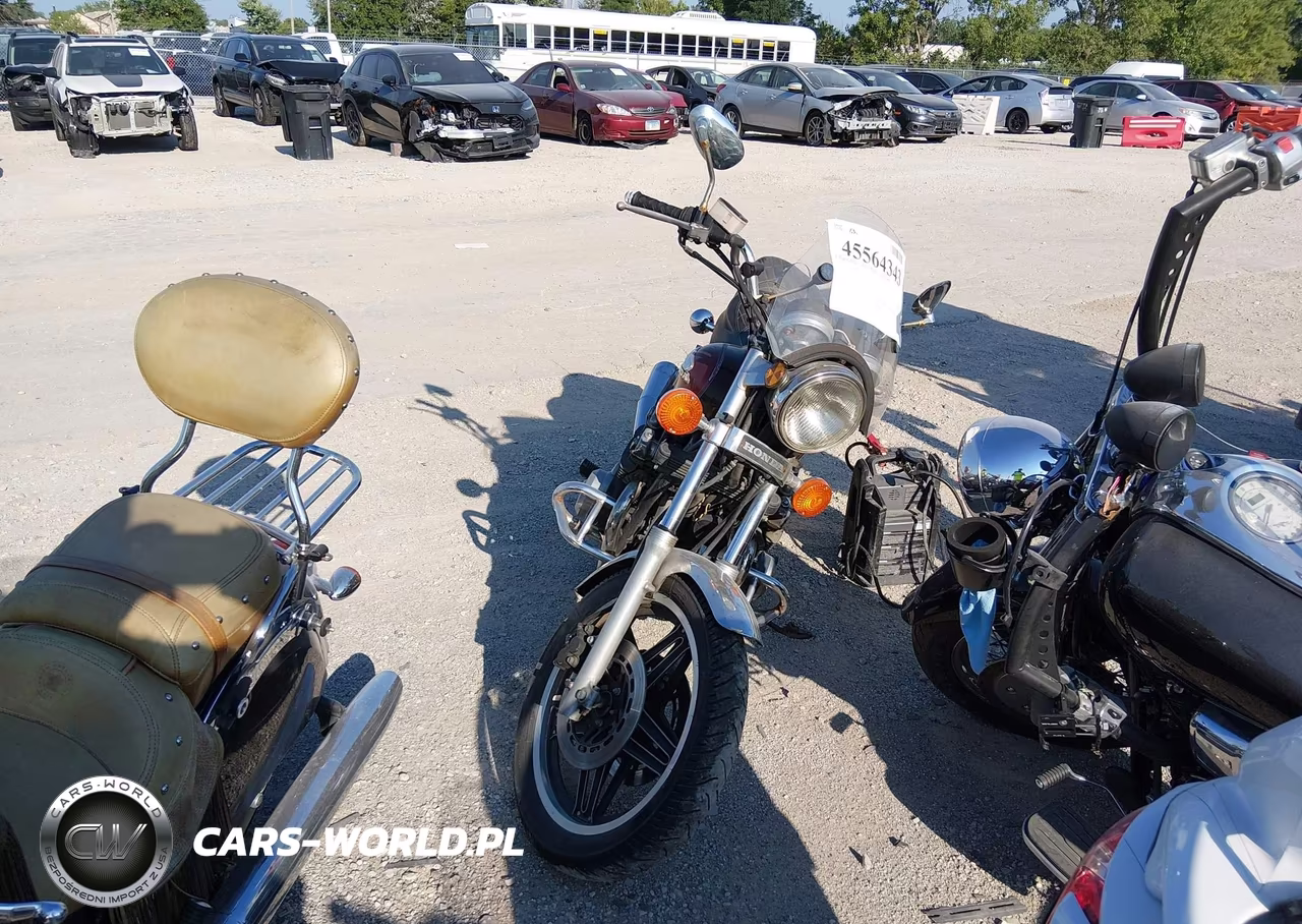 1982 Honda Cb900 C VIN:1HFSC0407CA204762 - 5