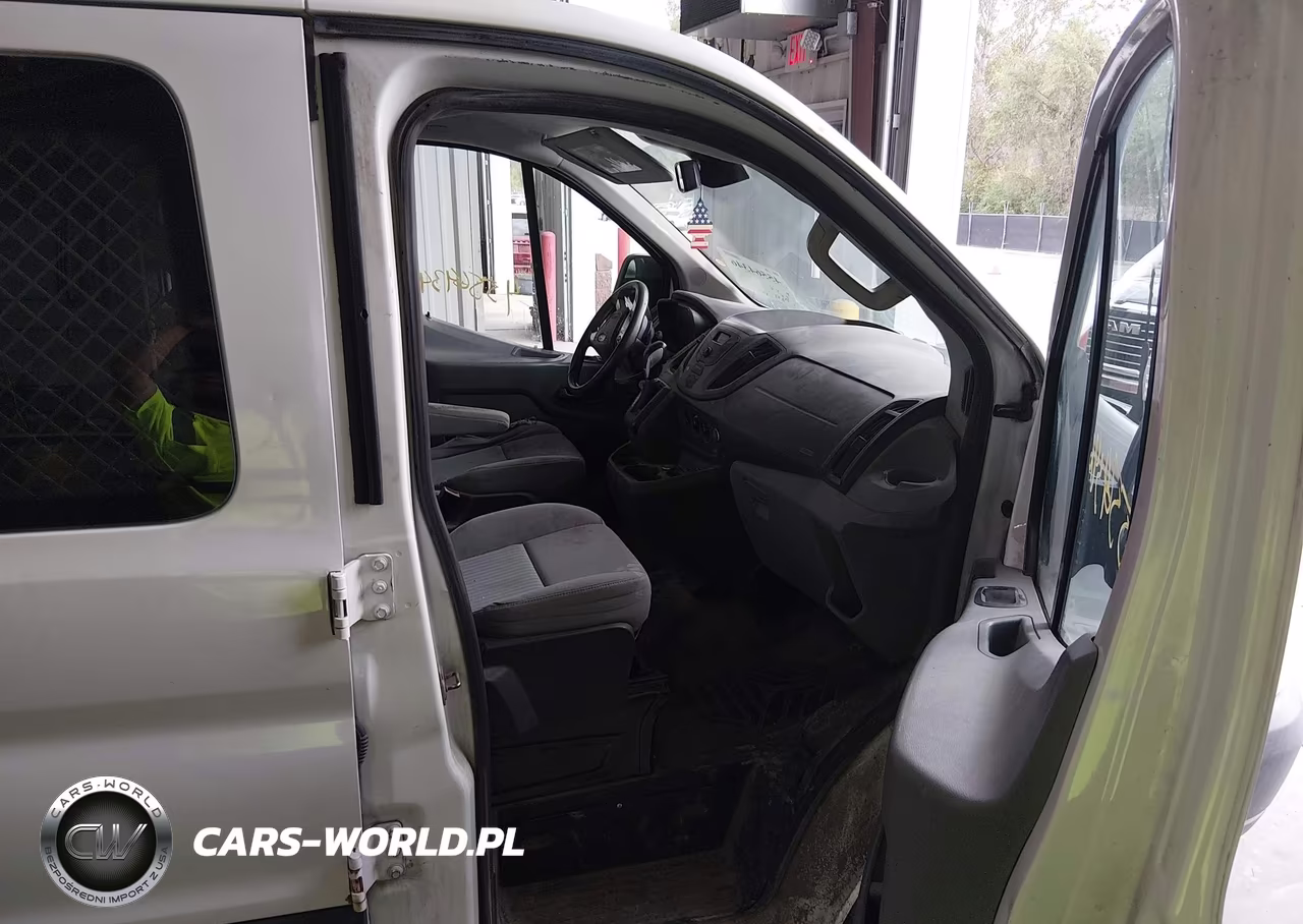2016 Ford Transit-250 VIN:1FTYR1ZM4GKB05062 - 5