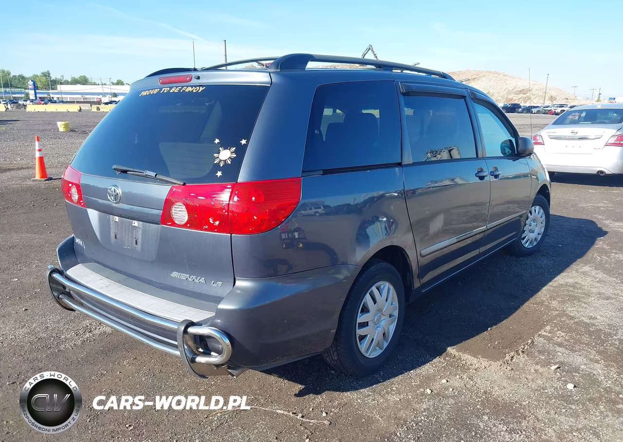 2007 Toyota Sienna Le VIN:5TDZK23C07S083746 - 4