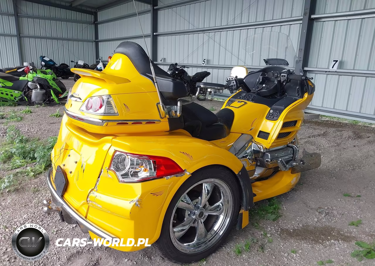 2010 Honda Gl1800 VIN:1HFSC47L7AA901875 - 4