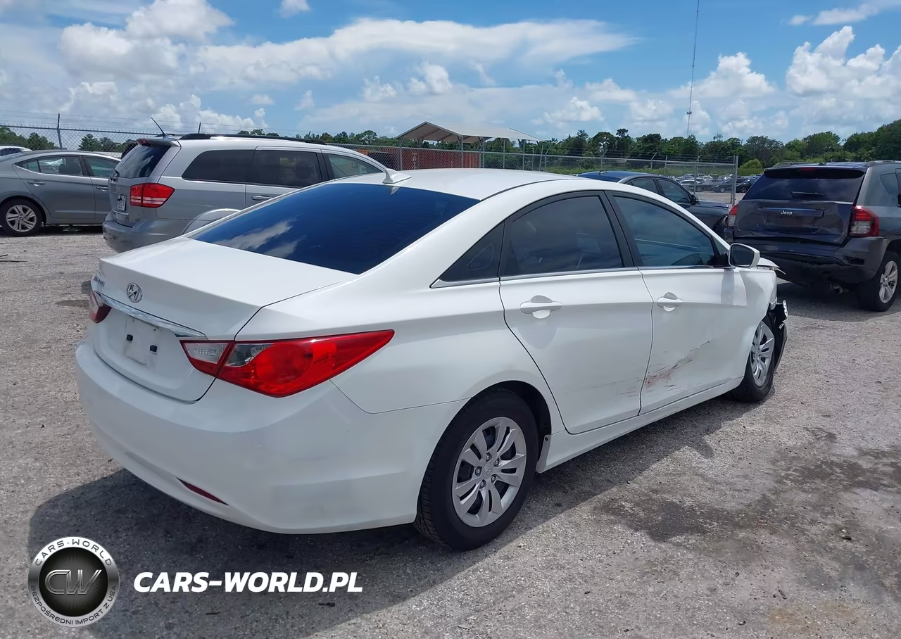 2012 Hyundai Sonata Gls VIN:5NPEB4AC7CH419244 - 4