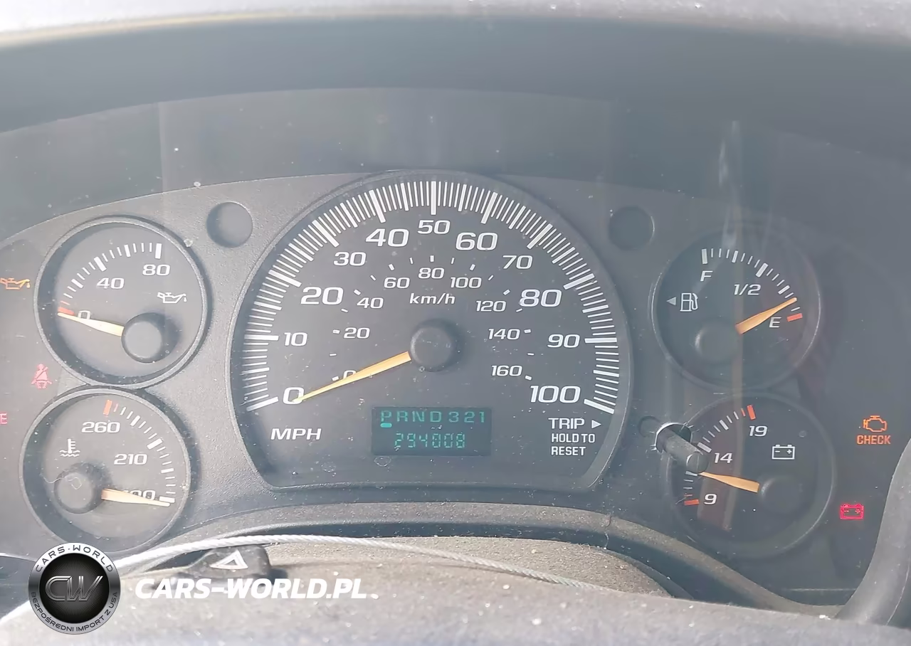 2005 Chevrolet Express VIN:1GCGG25V251201832 - 7