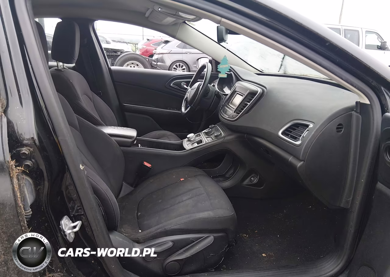 2015 Chrysler 200 Limited VIN:1C3CCCAB3FN617169 - 5
