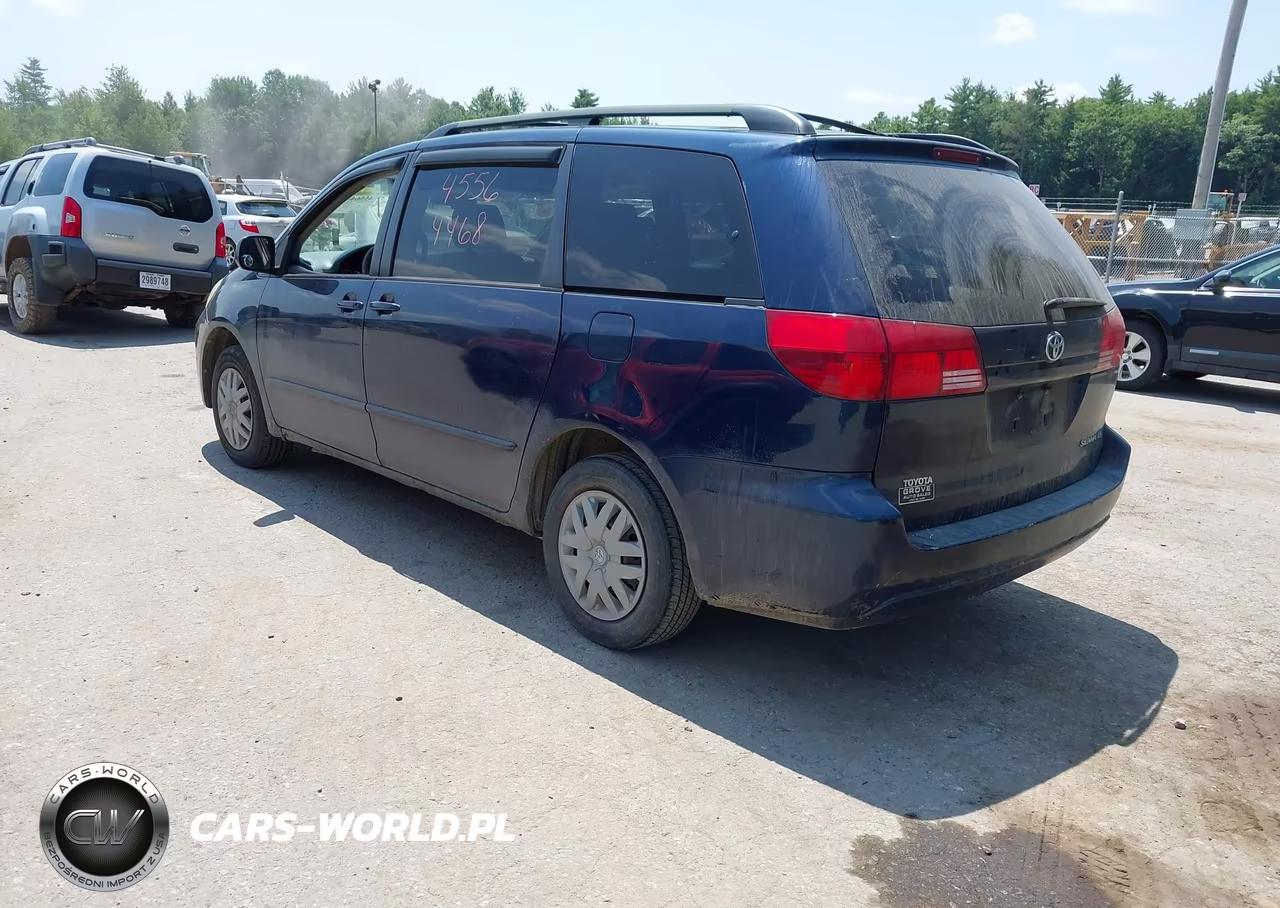 2004 Toyota Sienna Le VIN:5TDZA23C54S105478 - 3
