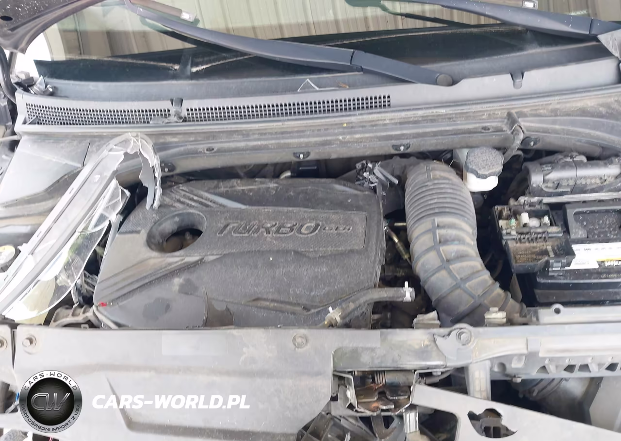 2020 Hyundai Veloster Turbo VIN:KMHTH6AB4LU023959 - 10