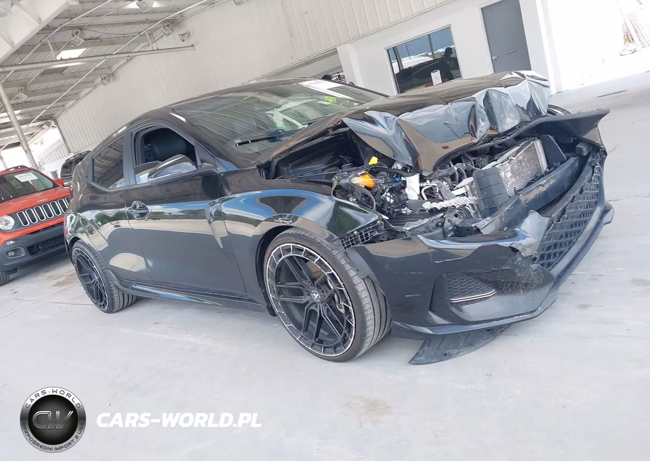 2020 Hyundai Veloster Turbo VIN:KMHTH6AB4LU023959 - 13