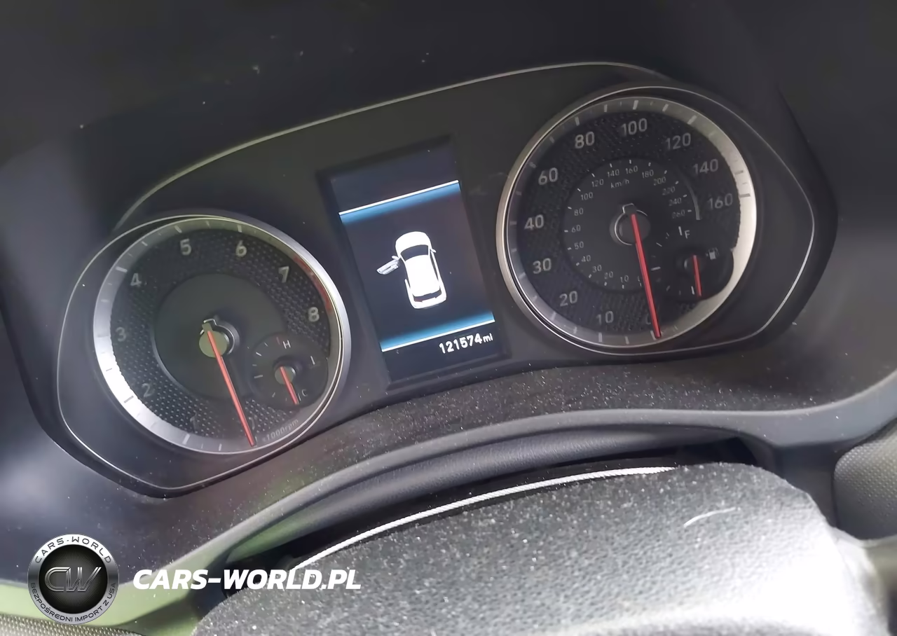 2020 Hyundai Veloster Turbo VIN:KMHTH6AB4LU023959 - 7